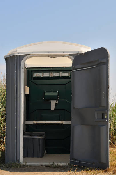 Best Best portable toilet rental  in Nashvle, IL